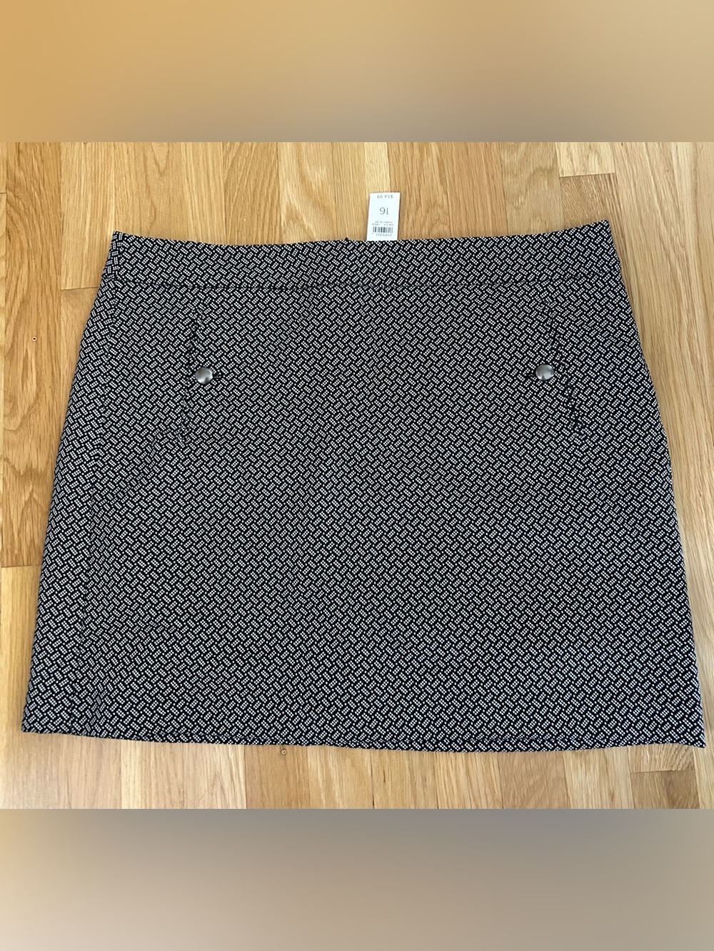 Loft Skirt NWT size 16